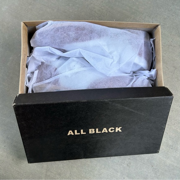 Anthropologie All Black Two-Tone Brown Leather Mary Jane Shoes Belted Wings NWT - Picture 15 of 16